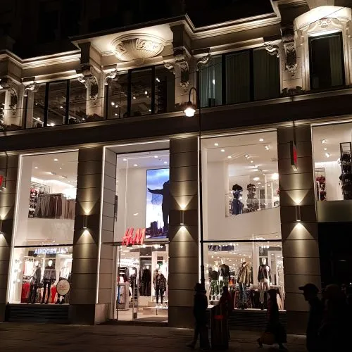 H&M Kärntnerstraße, Wien 20171020_193825.jpg